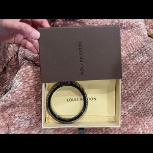 Louis Vuitton Bangel
